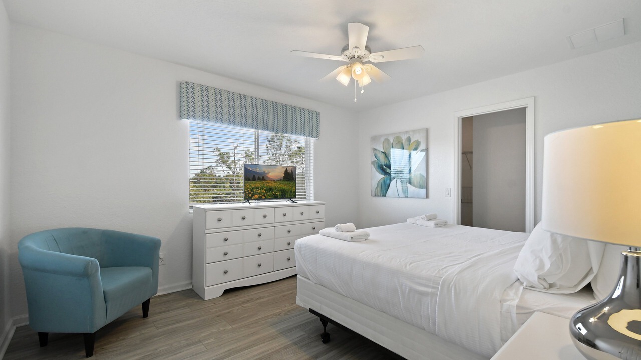Photo of Bedroom in Windsor Hills