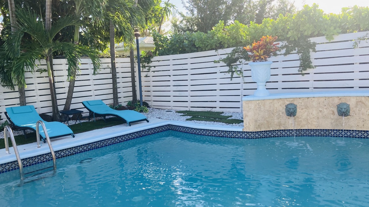 Photo of Outdoor in Surfside