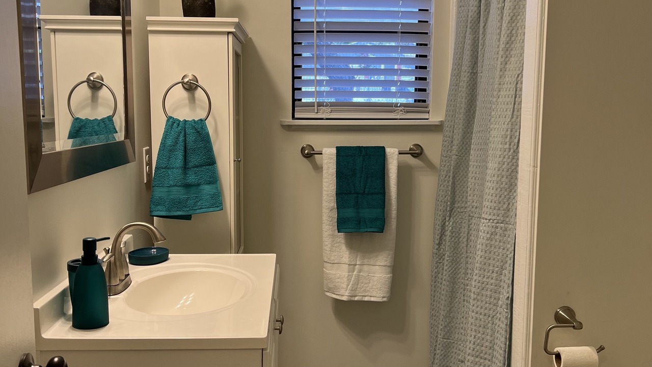 Photo of Bathroom in Edgar
