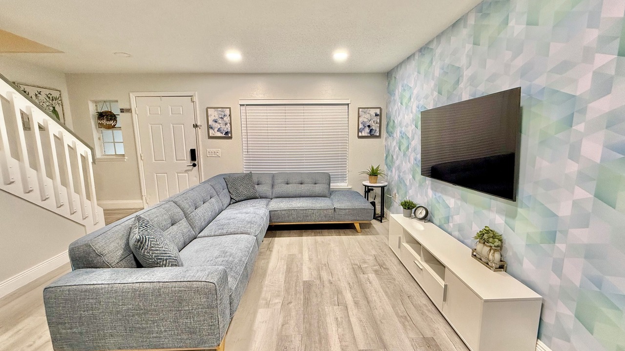 Photo of Livingroom in Meadow Woods