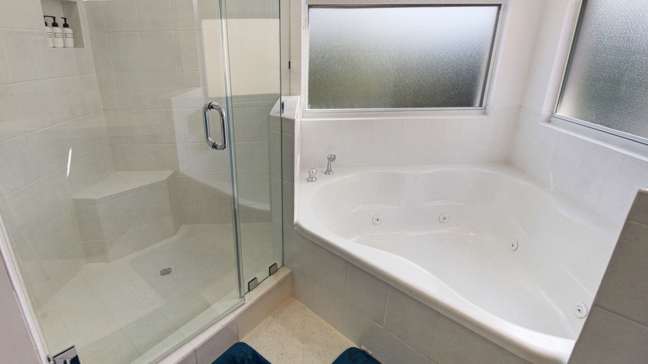 Photo of Bathroom in Lauderdale-by-the-Sea