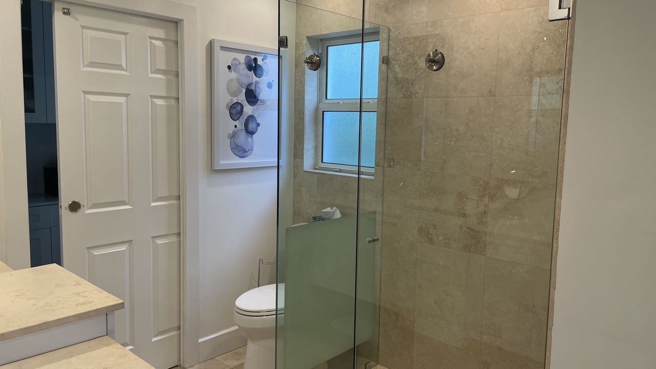 Photo of Bathroom in Buena Vista