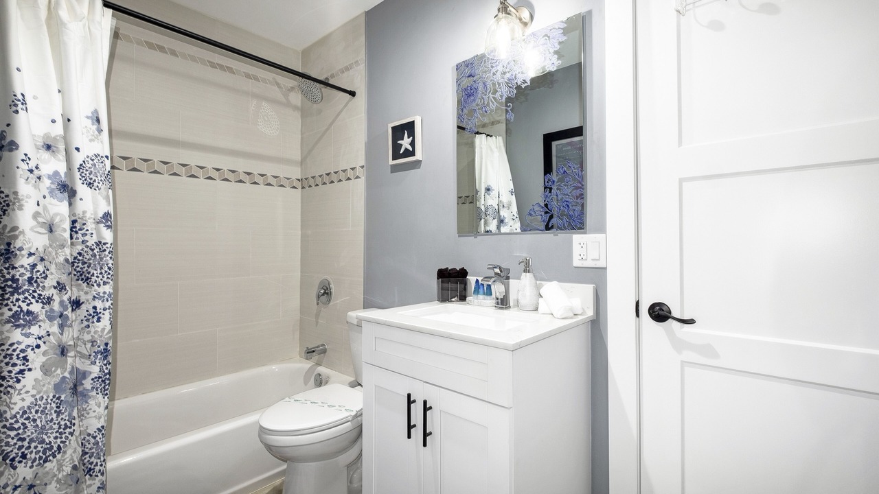 Photo of Bathroom in Tarpon River