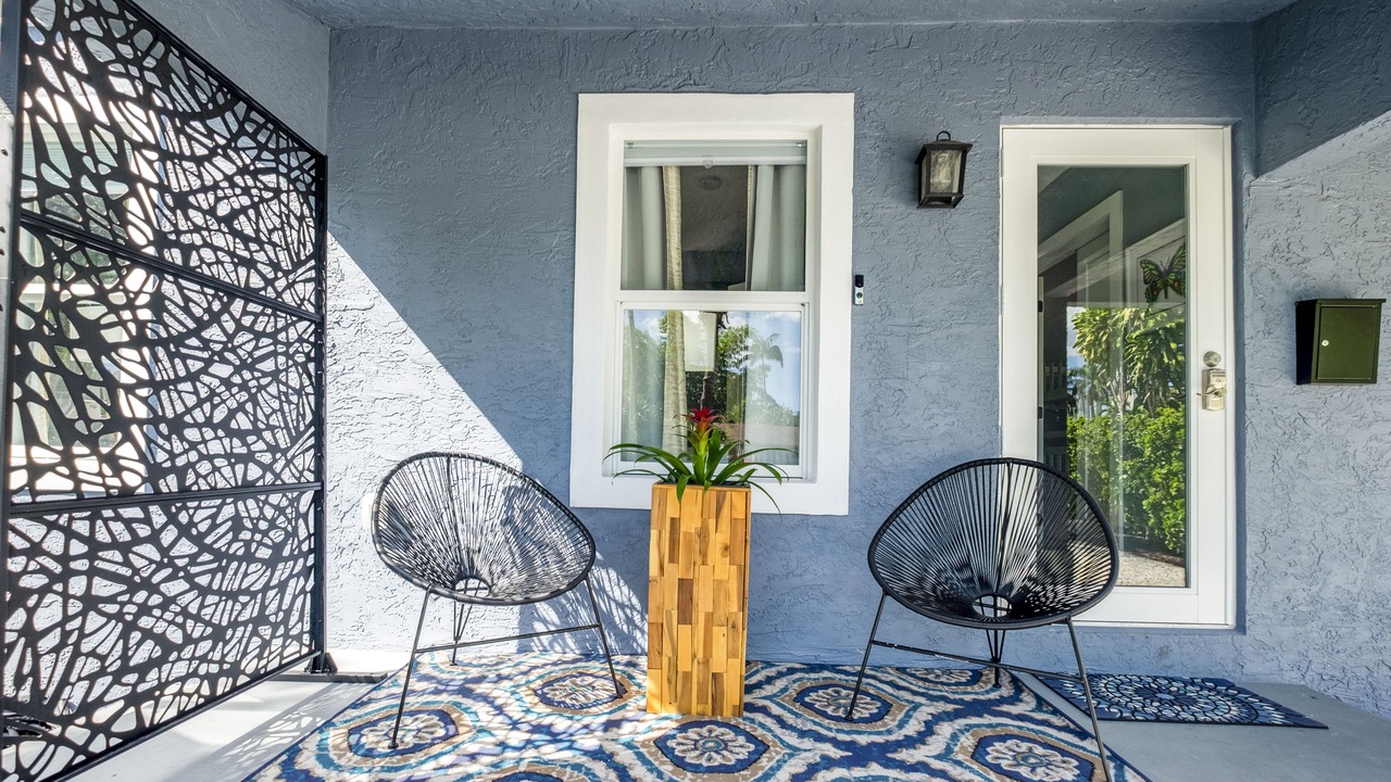 Photo of Patio Balcony in Tarpon River