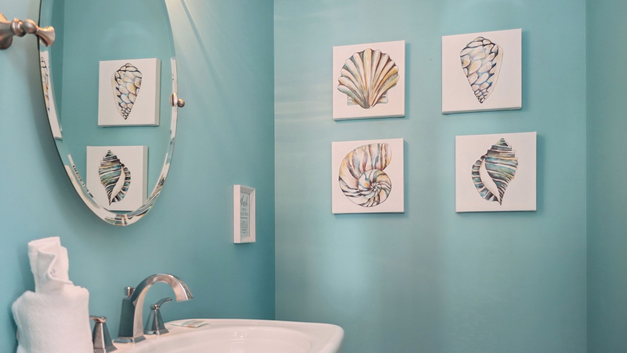 Photo of Bathroom in Seagrass