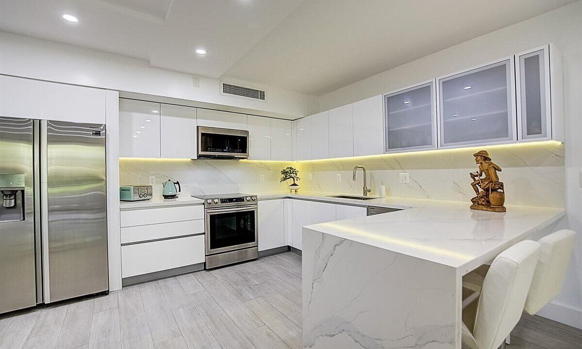 Photo of Kitchen in Key Biscayne