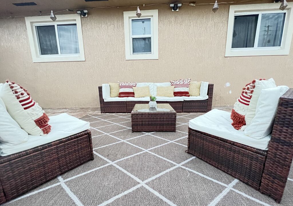 Photo of Outdoor in Tamiami