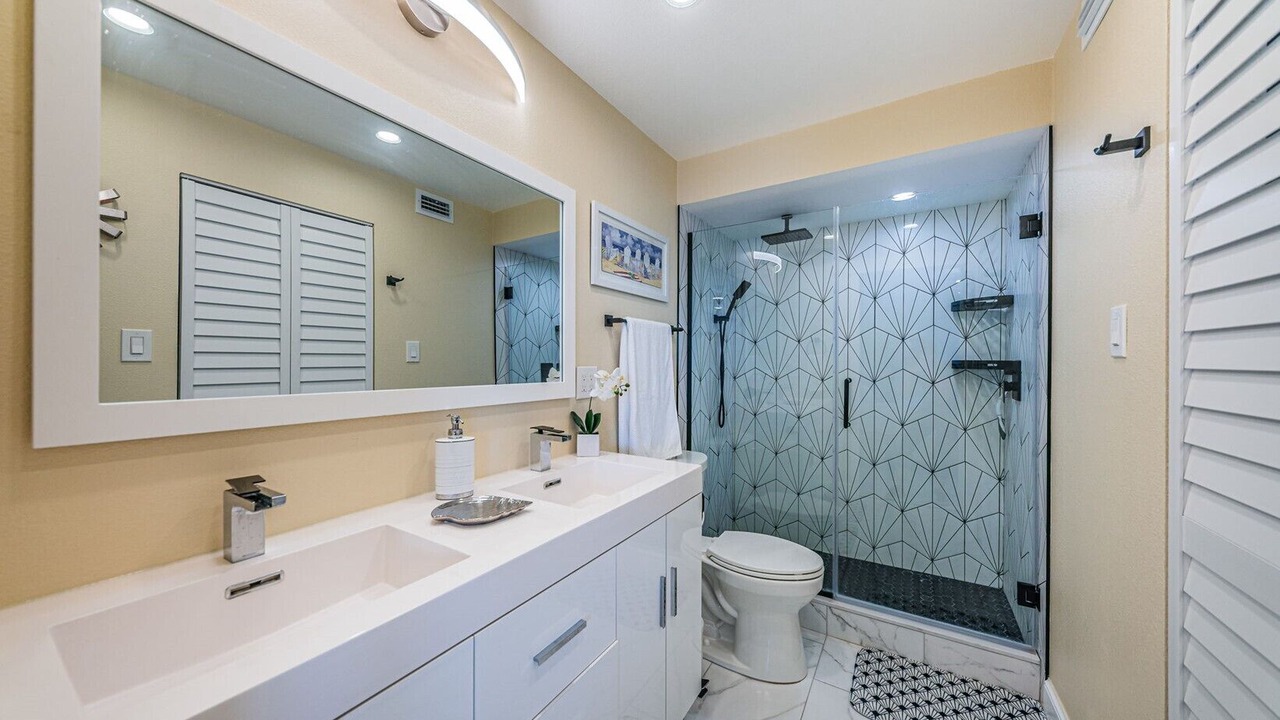 Photo of Bathroom in Casa del Mar
