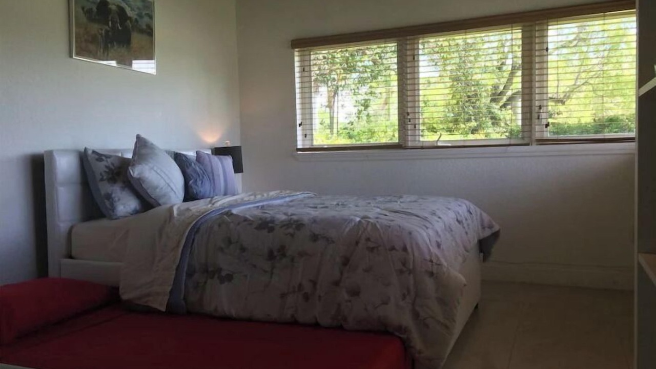 Photo of Bedroom in Pinecrest