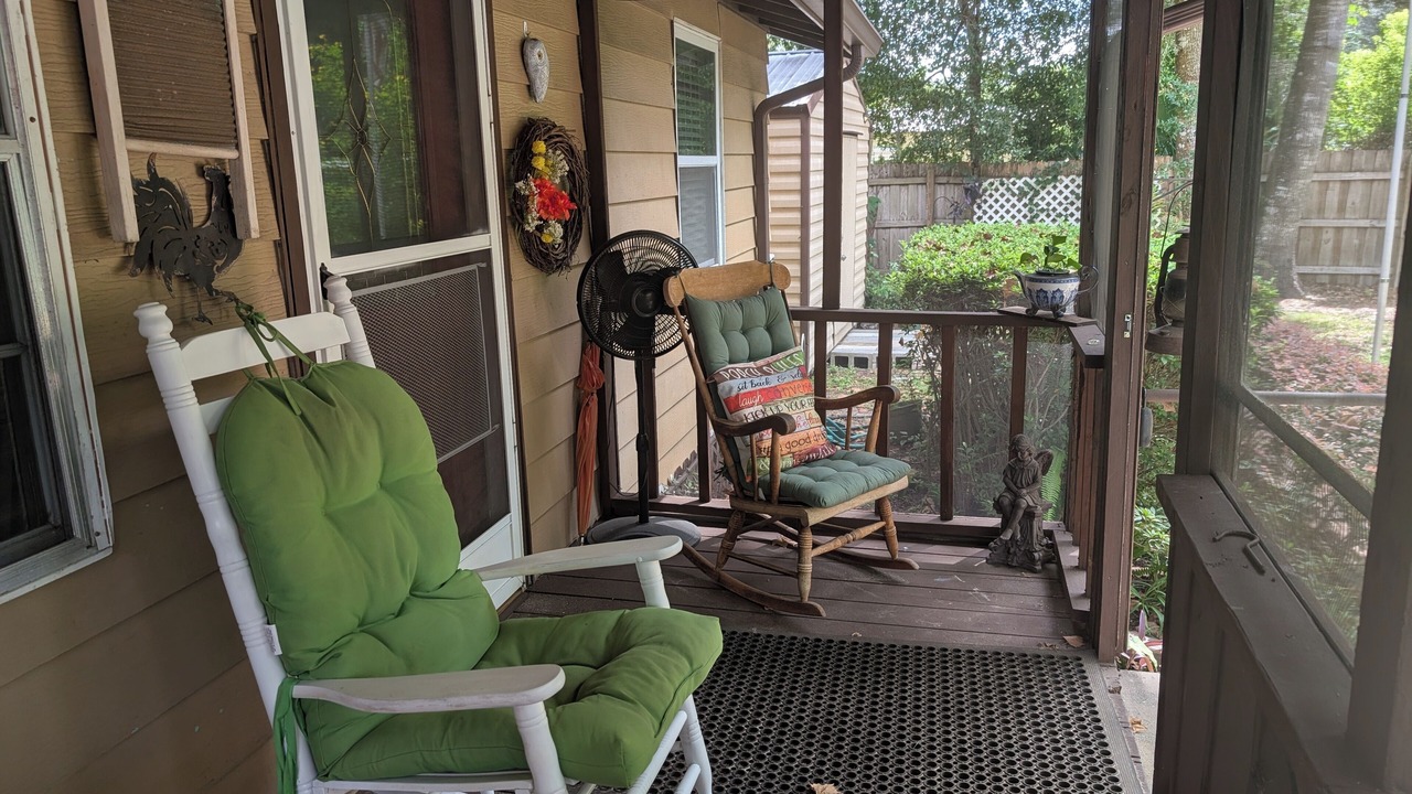 Photo of Patio Balcony in Salt Springs