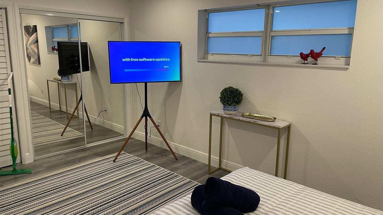 Photo of Bedroom in Sunset