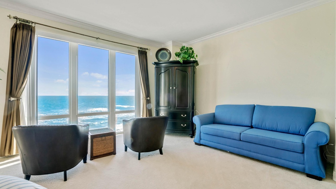 Photo of Livingroom in Daytona Beach