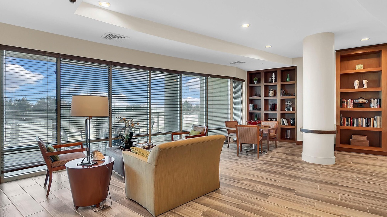 Photo of Livingroom in Daytona Beach