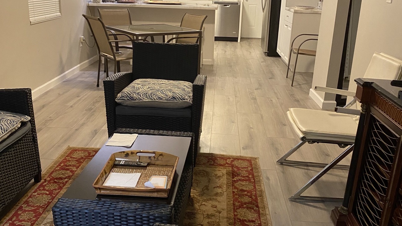 Photo of Livingroom in Sulphur Springs