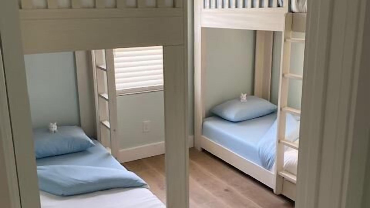 Photo of Bedroom in Redington Beach