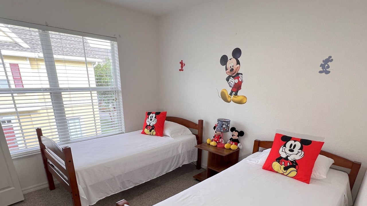 Photo of Bedroom in Venetian Bay Villages