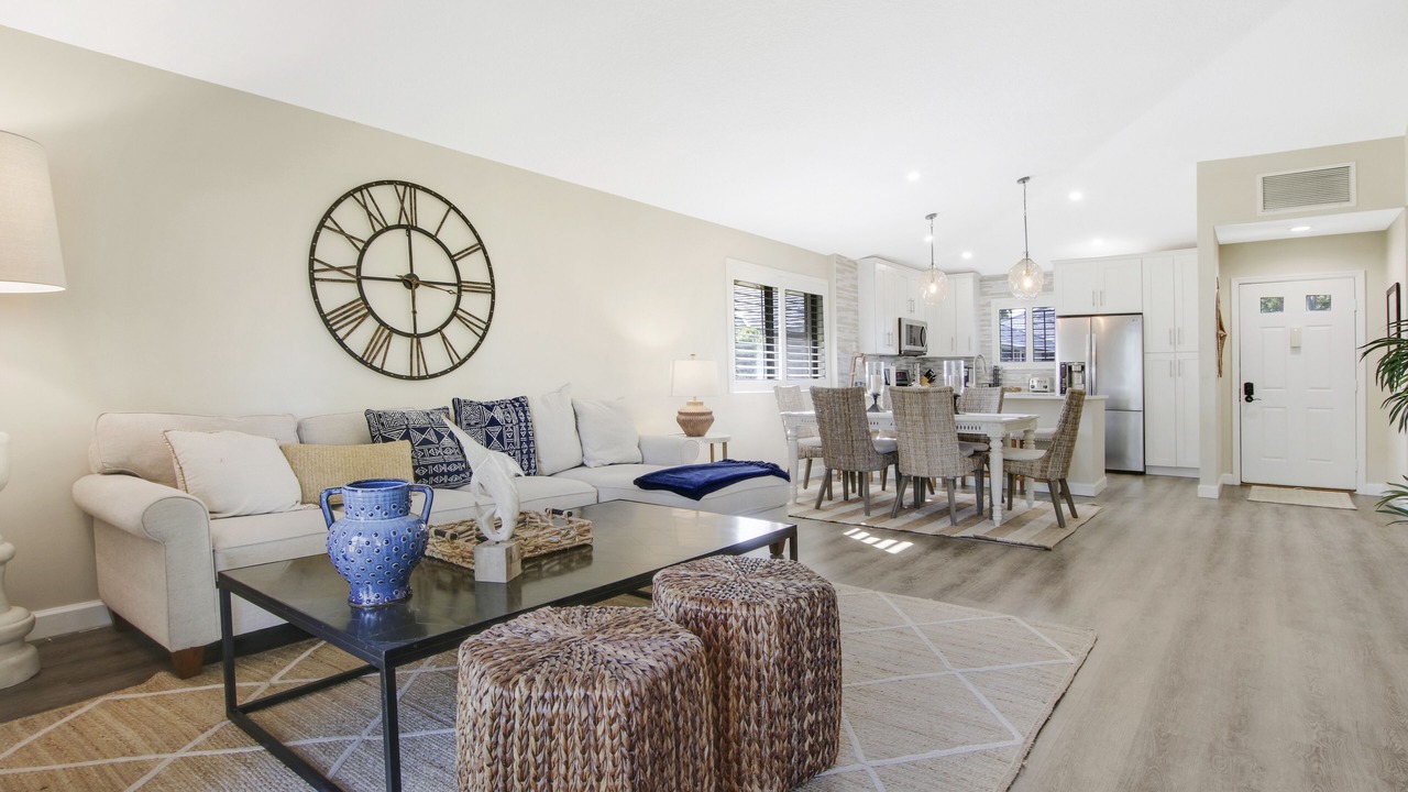 Photo of Livingroom in Palm Beach Gardens