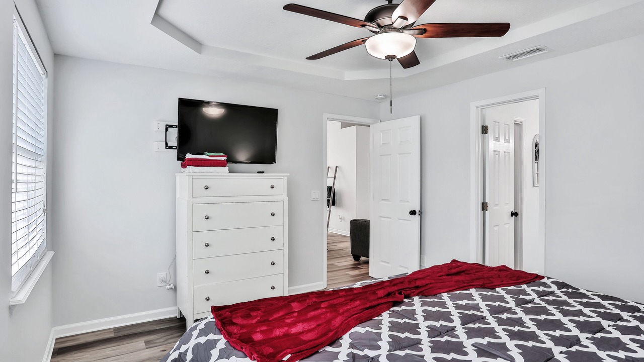 Photo of Bedroom in Doctors Inlet