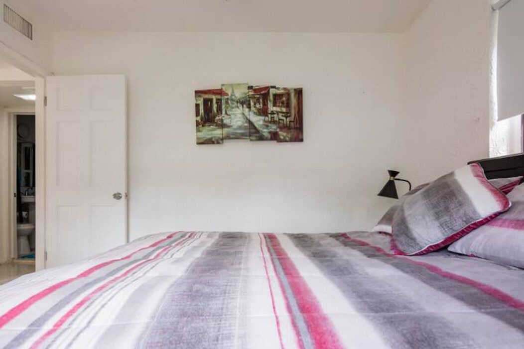 Photo of Bedroom in North Miami