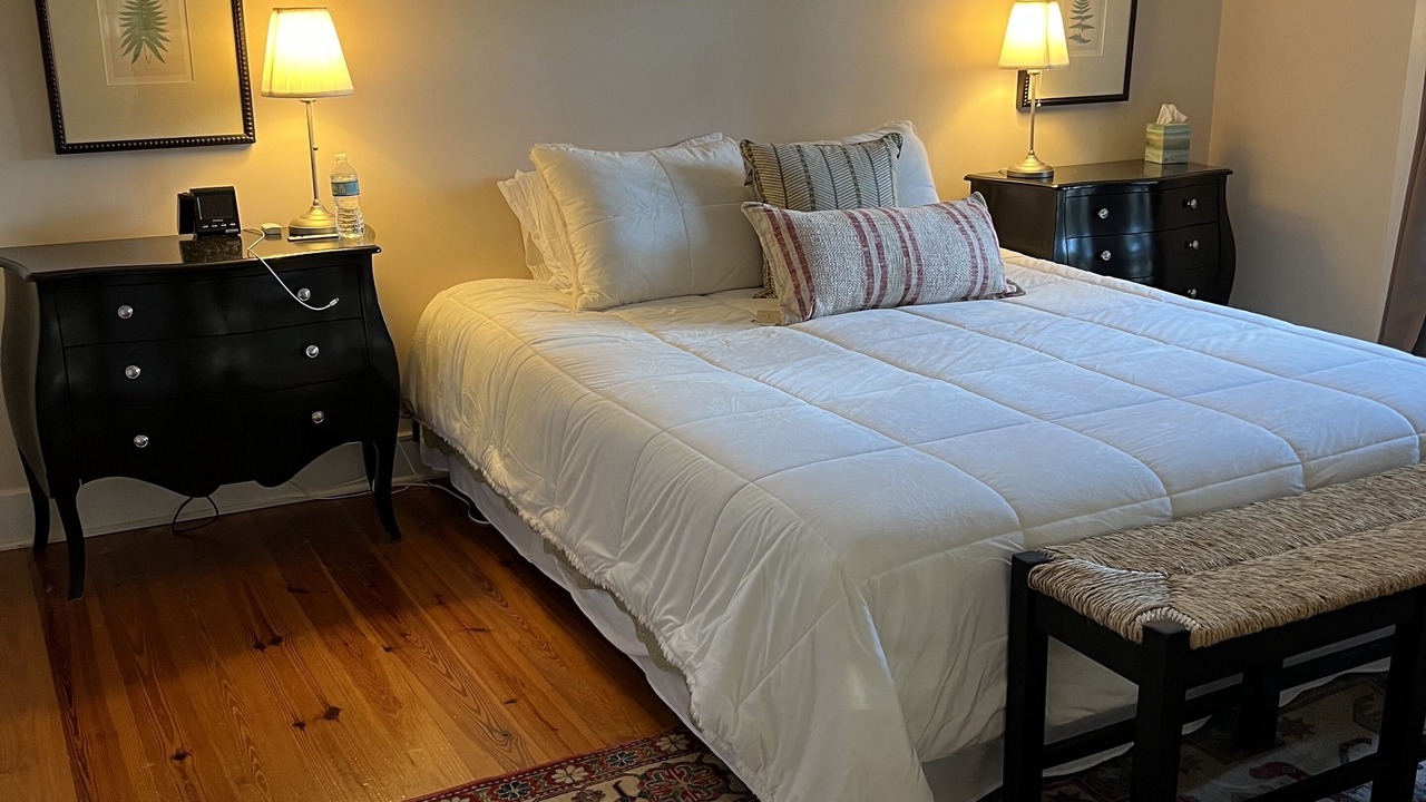 Photo of Bedroom in Davis Islands