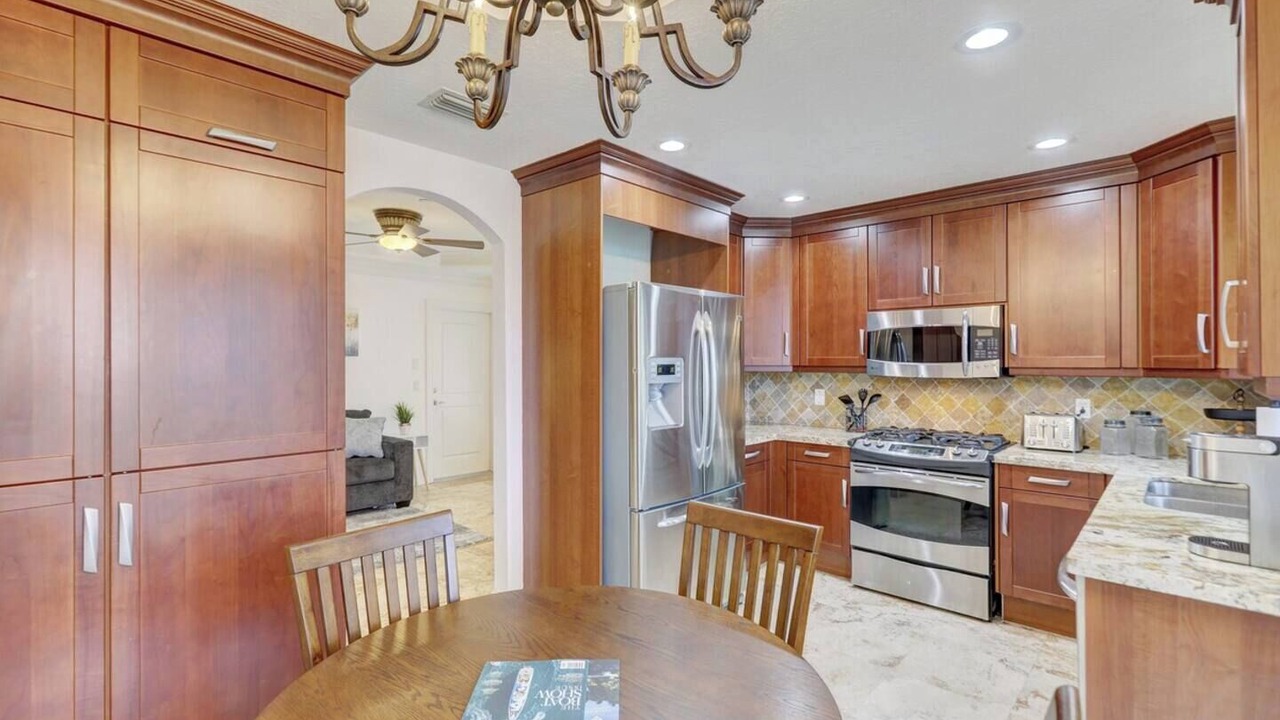 Photo of Kitchen in Colee Hammock