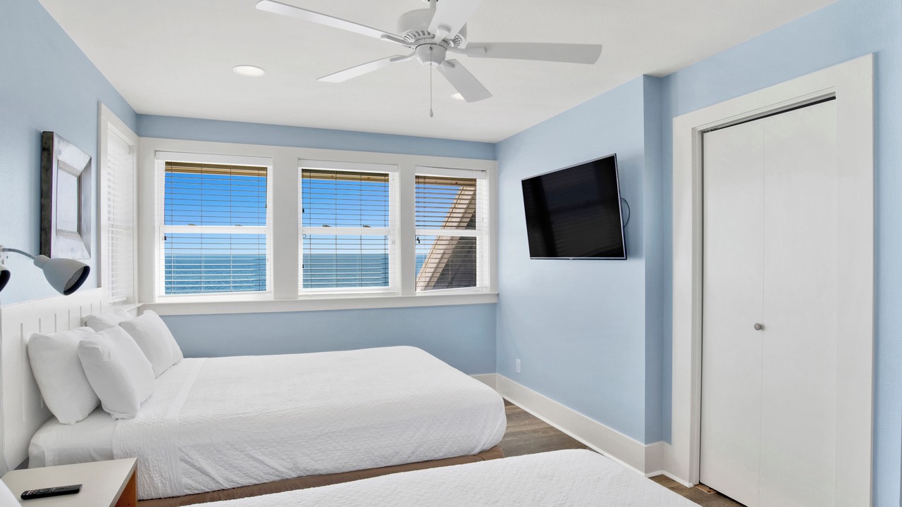 Photo of Bathroom in Surf Side Shores