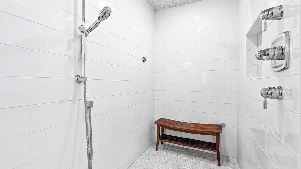 Photo of Bathroom in Heritage Woods