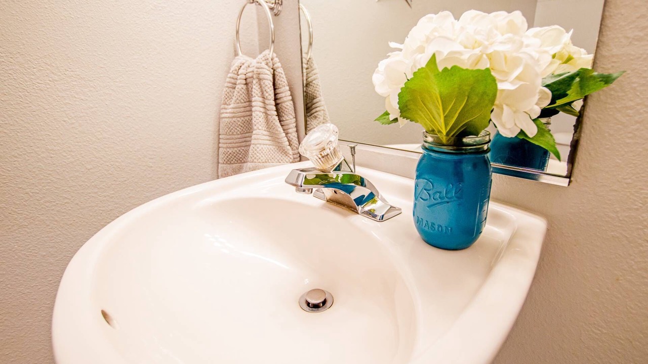 Photo of Bathroom in Meadow Pointe