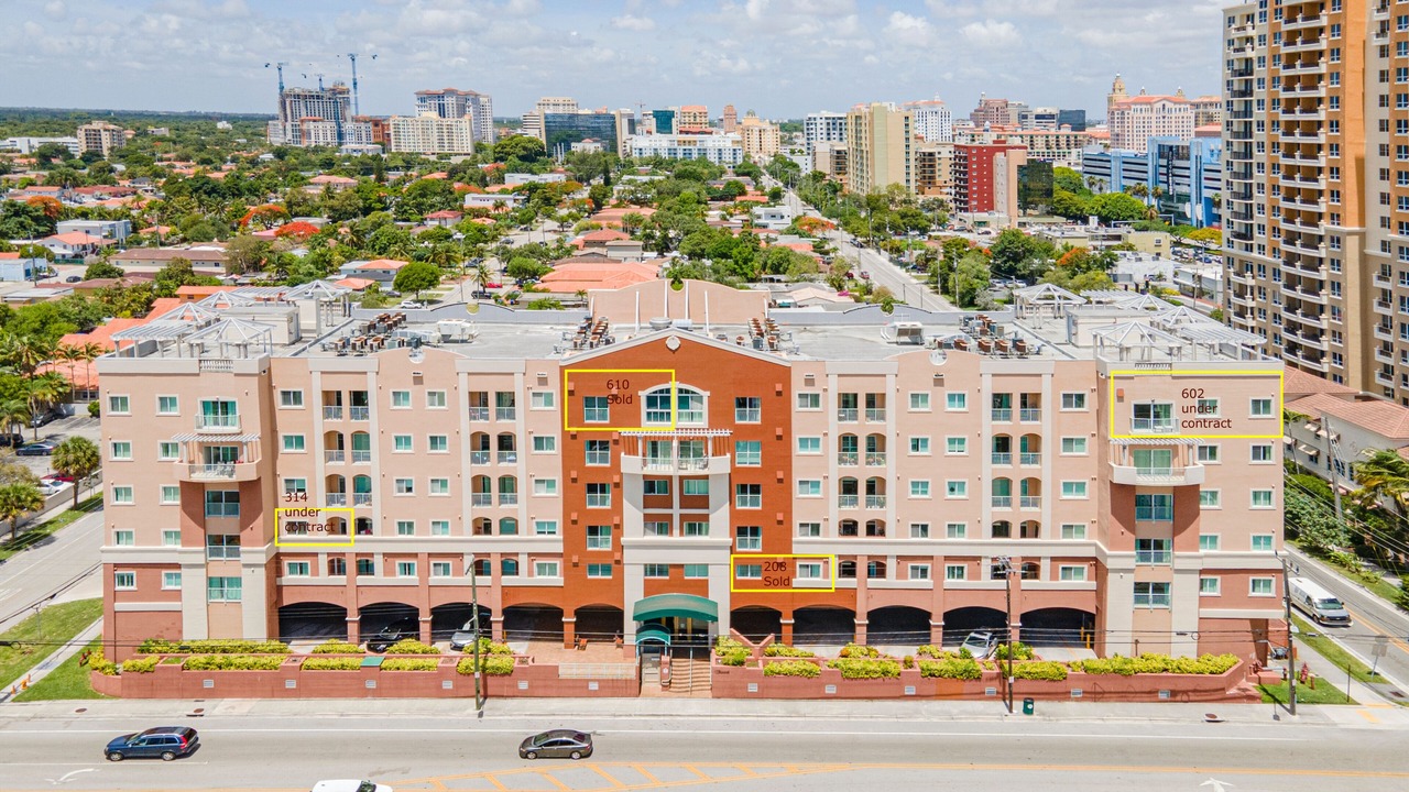 Photo of Outdoor in Coral Way