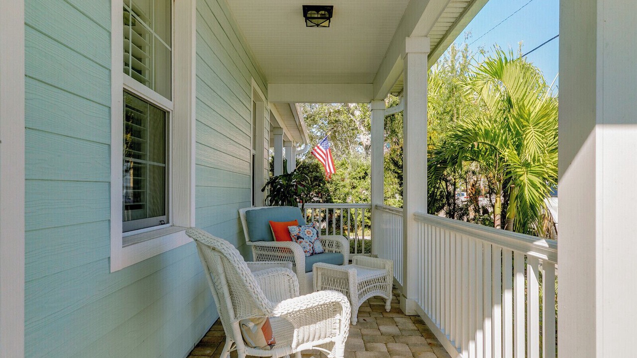 Photo of Patio Balcony in Historic Downtown Melbourne