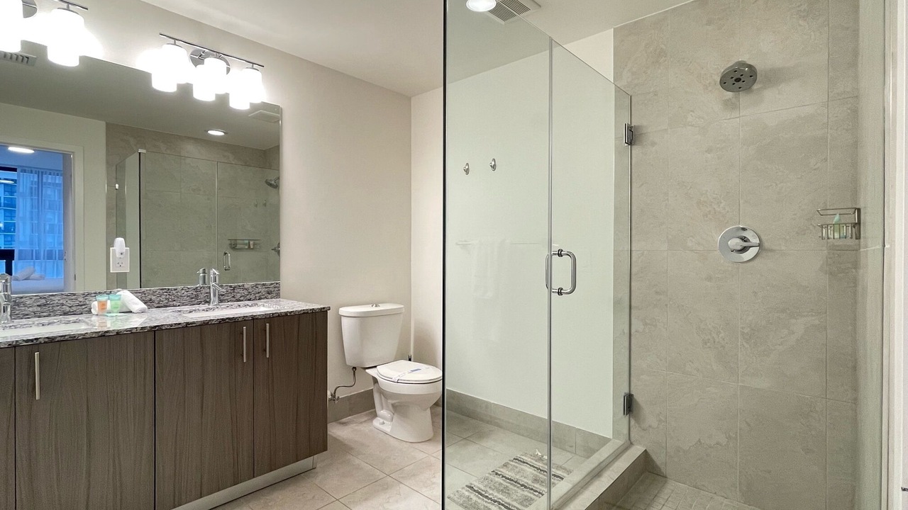 Photo of Bathroom in Doral