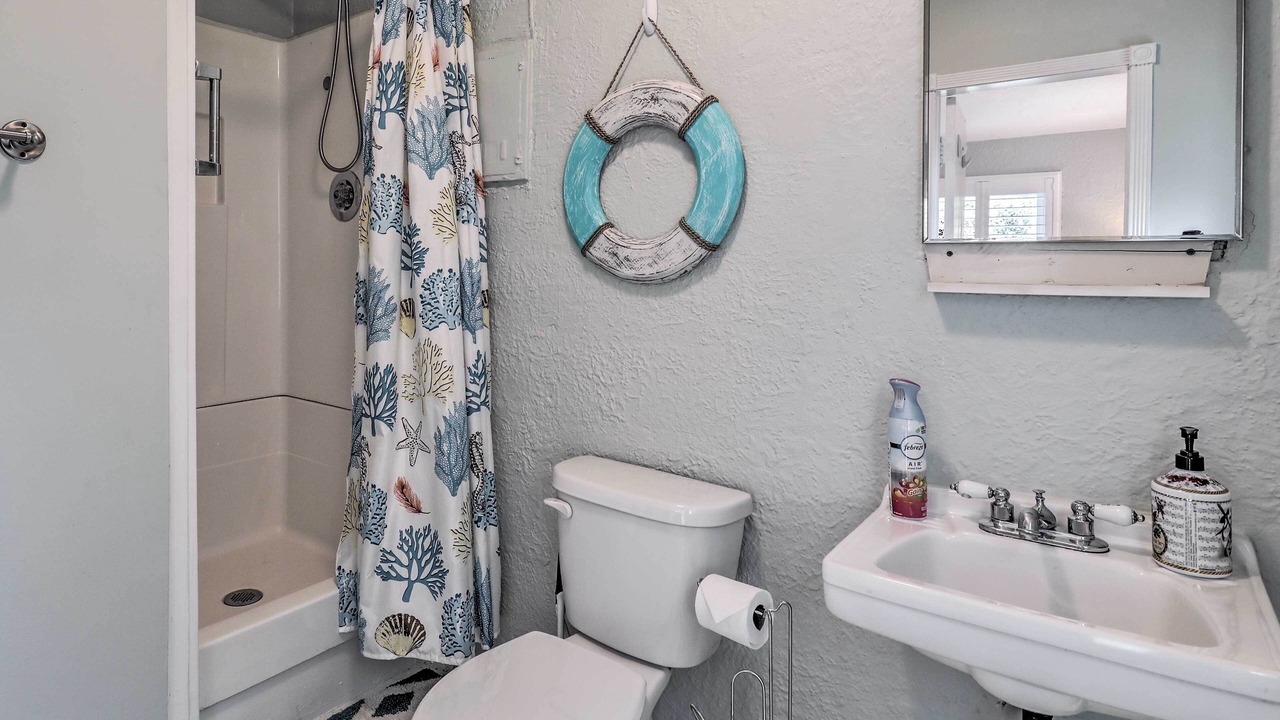 Photo of Bathroom in Crystal Beach