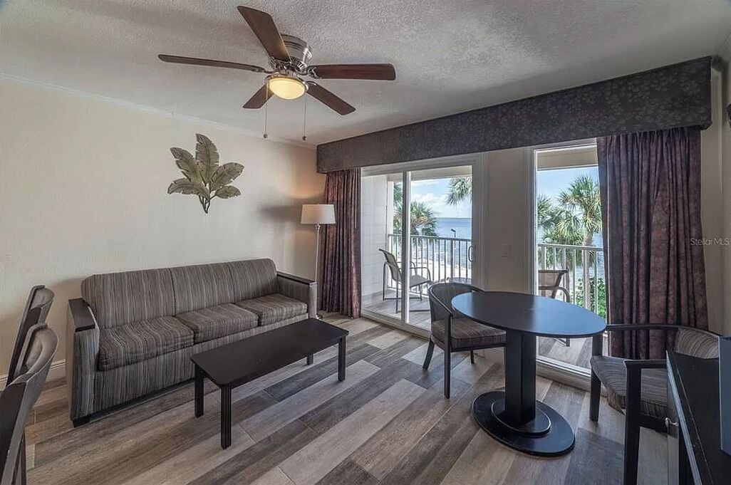 Photo of Livingroom in Rocky Point