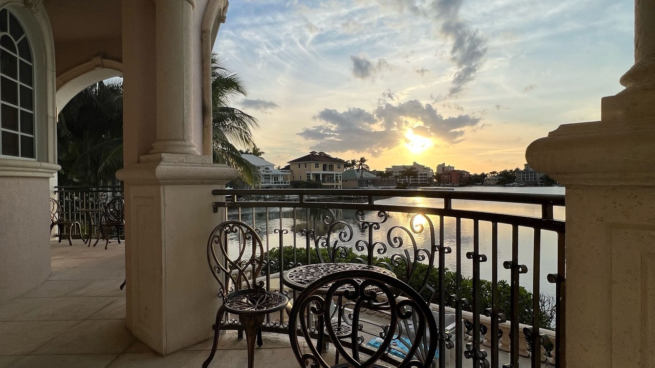 Photo of Patio Balcony in Connors