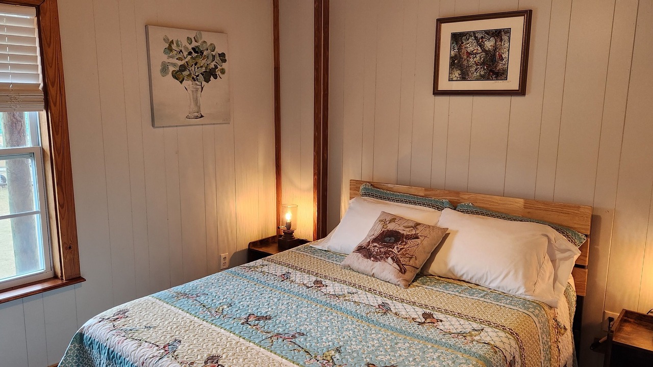 Photo of Bedroom in Crawfordville