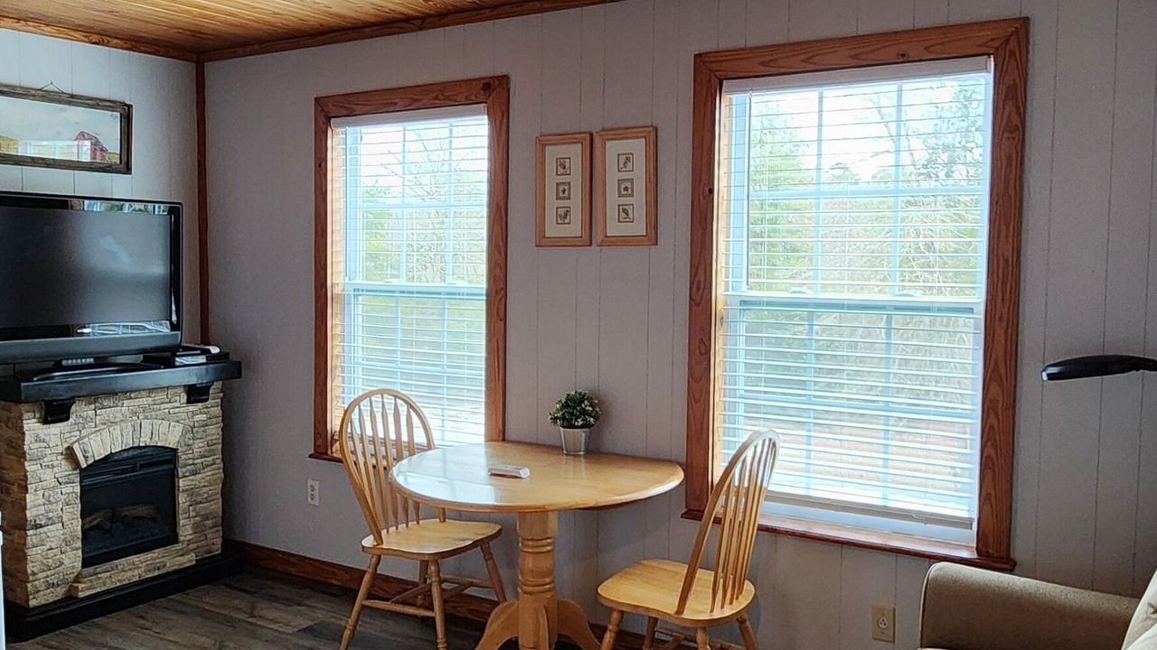 Photo of Livingroom in Crawfordville