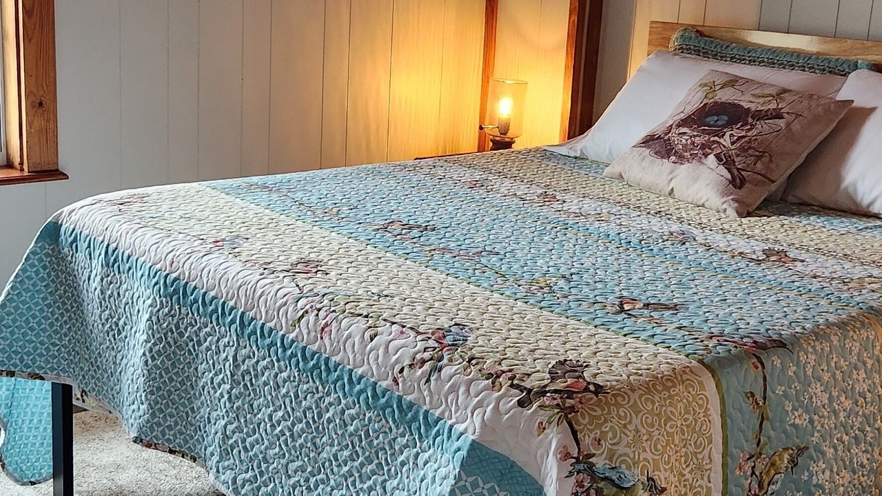 Photo of Bedroom in Crawfordville