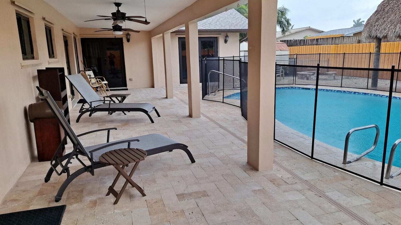 Photo of Outdoor in Tamiami