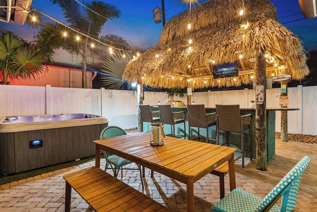 Photo of Outdoor in Santa Barbara Estates