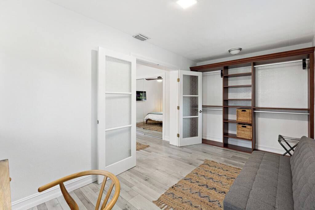 Photo of Bedroom in Santa Barbara Estates