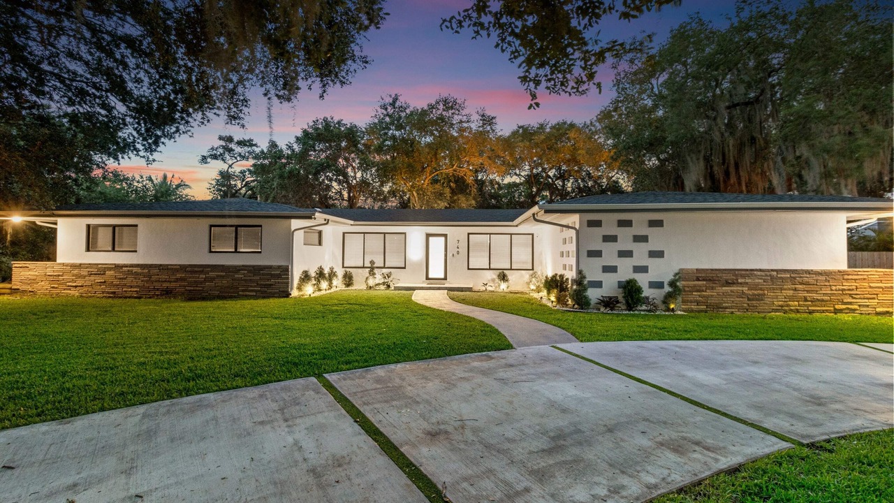 Photo of Outdoor in Golden Glades