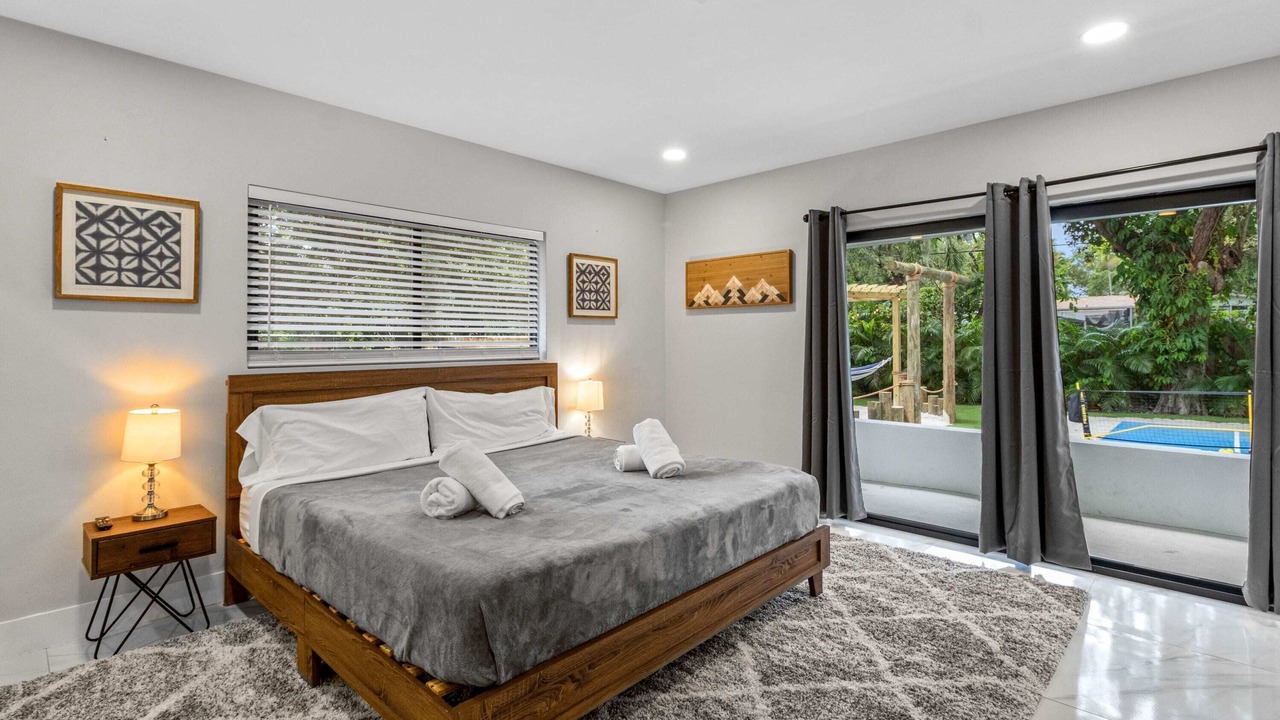 Photo of Bedroom in Golden Glades