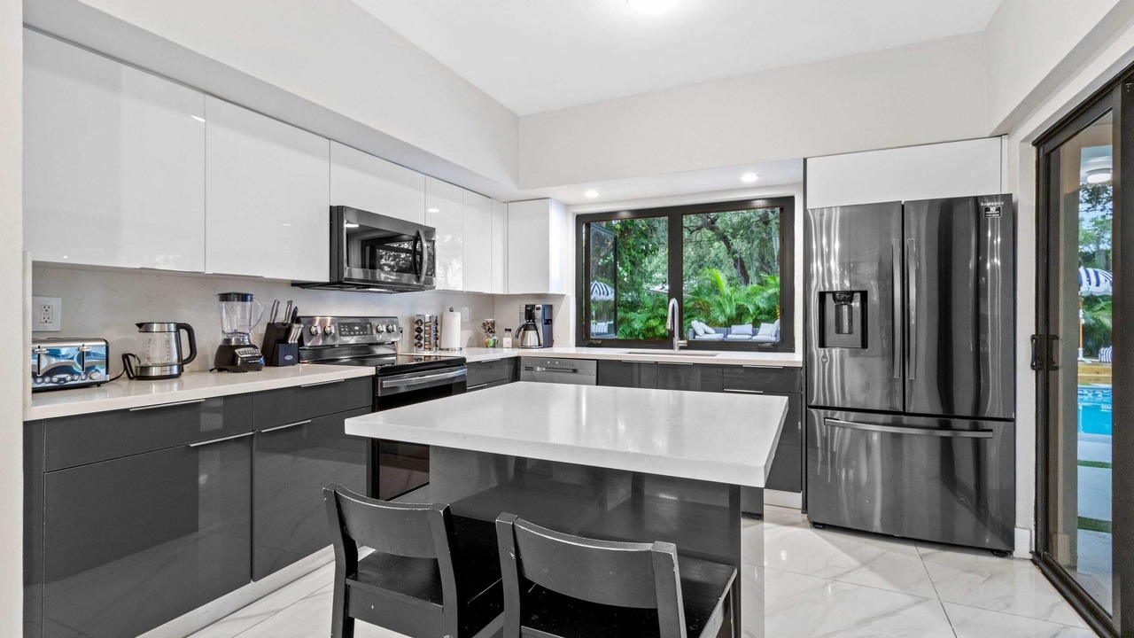 Photo of Kitchen in Golden Glades
