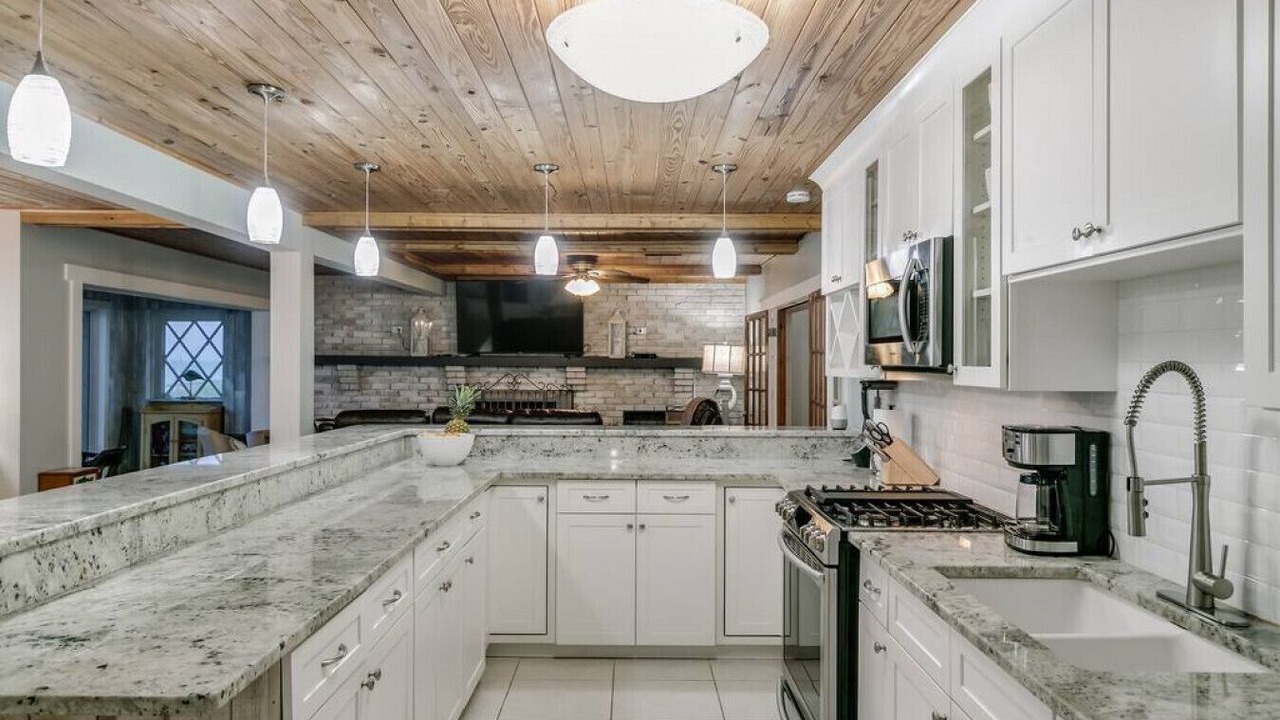 Photo of Kitchen in Floridana Beach