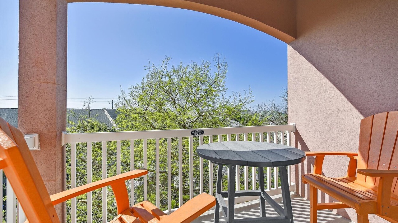 Photo of Patio Balcony in Sunnyside