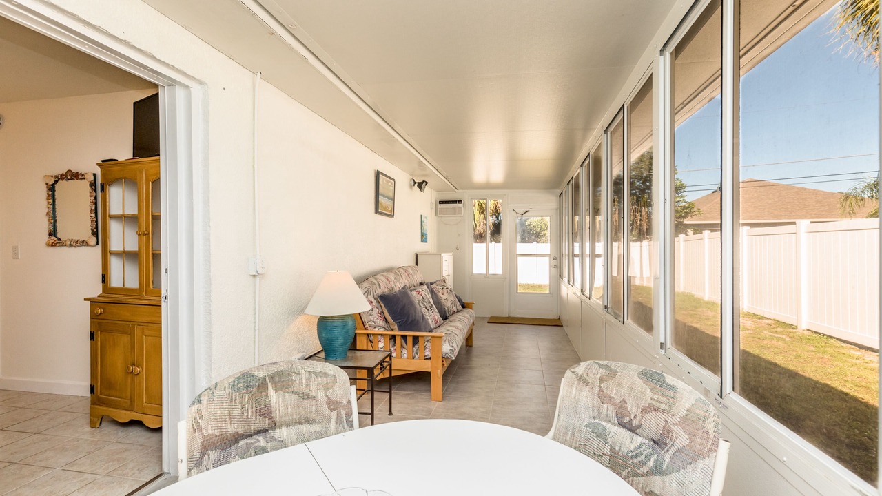 Photo of Livingroom in Sebastian Highlands