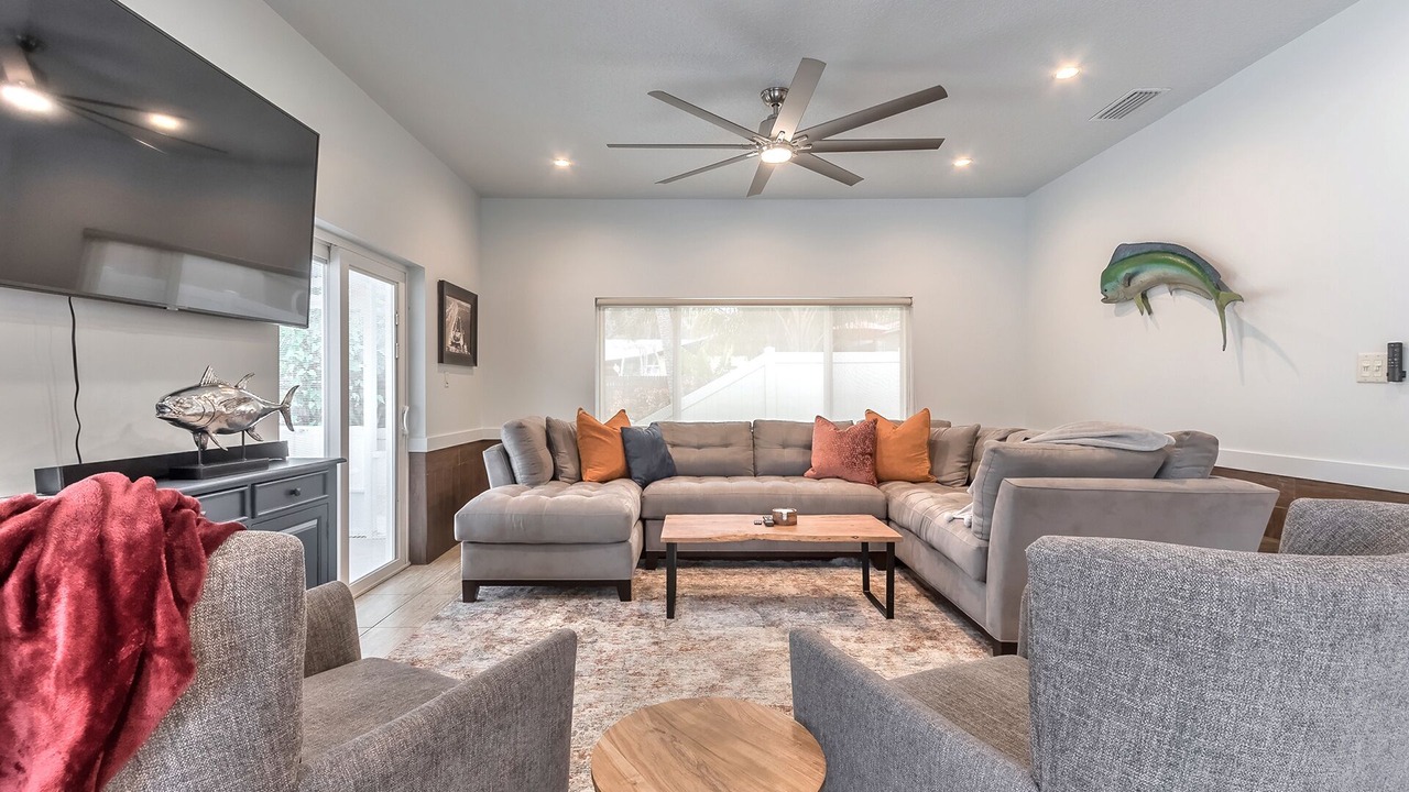 Photo of Livingroom in Harbor Oaks