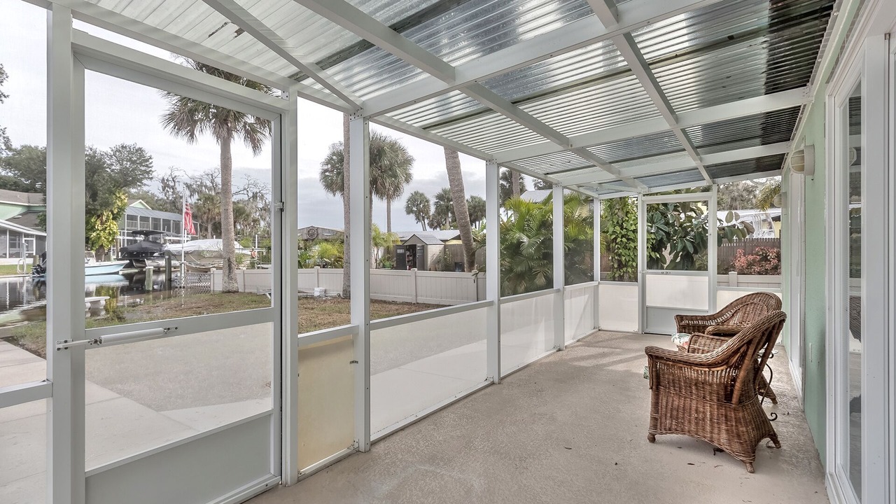 Photo of Patio Balcony in Harbor Oaks