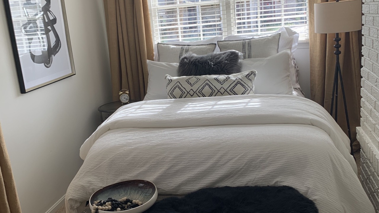 Photo of Bedroom in Tuscaloosa