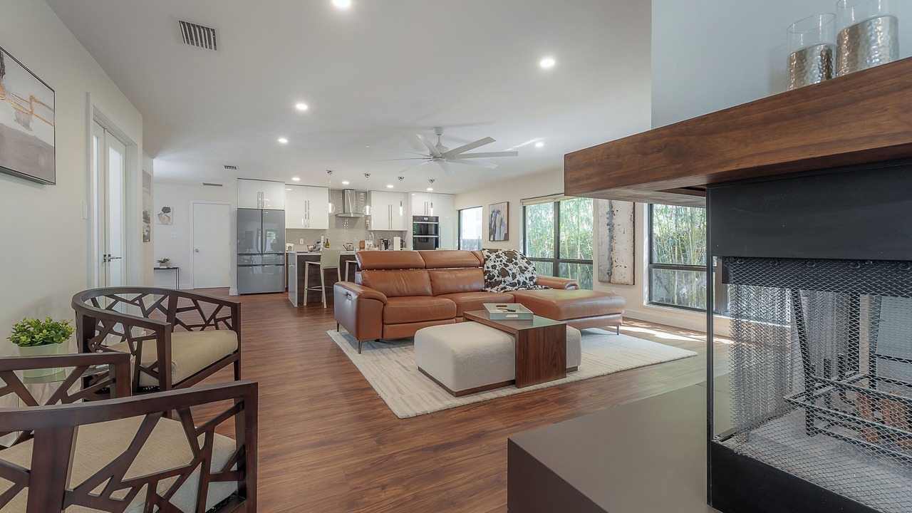 Photo of Livingroom in Beach Park